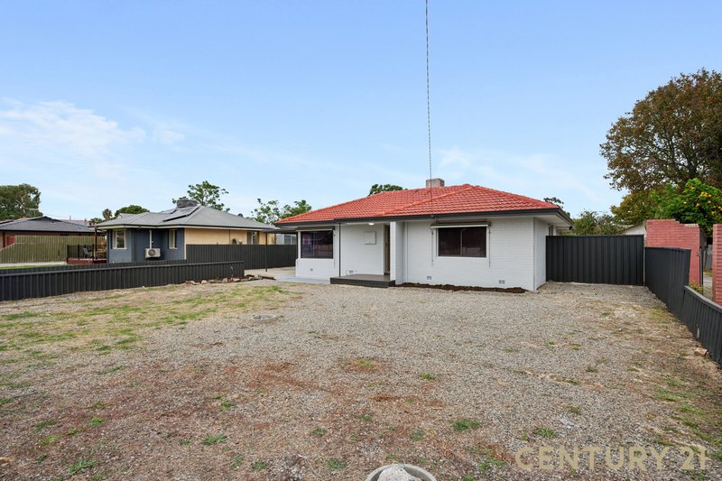 Photo - 9 Stretton Way, Kenwick WA 6107 - Image 26