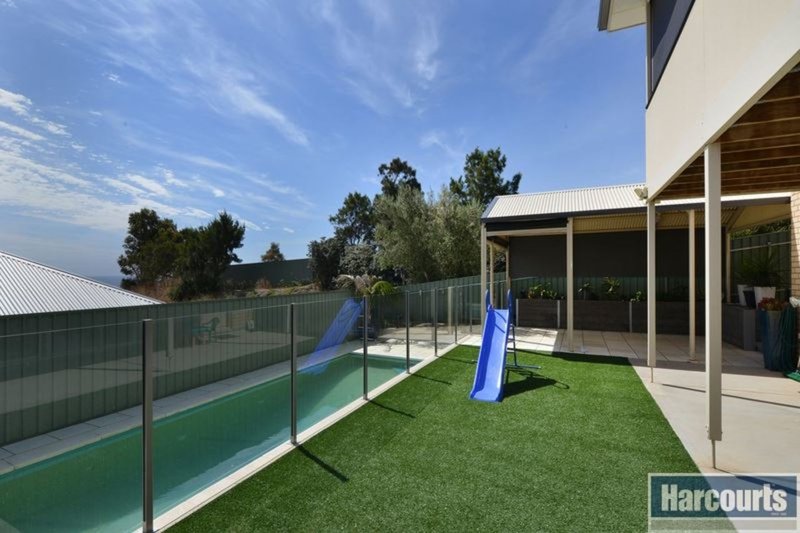 Photo - 9 Stuart Court, Hallett Cove SA 5158 - Image 15