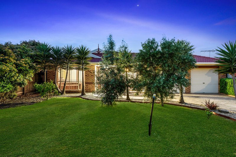 9 Sundew Close, Hillside VIC 3037