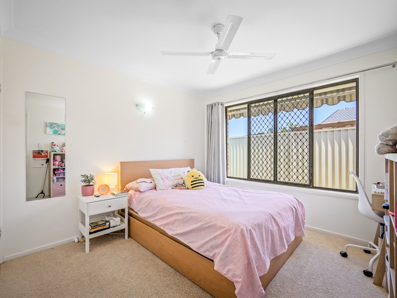 Photo - 9 Sunningdale Circuit, Robina QLD 4226 - Image 16