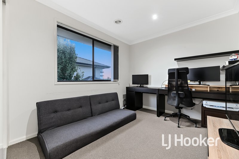 Photo - 9 Sunnycroft Lane, Clyde VIC 3978 - Image 11