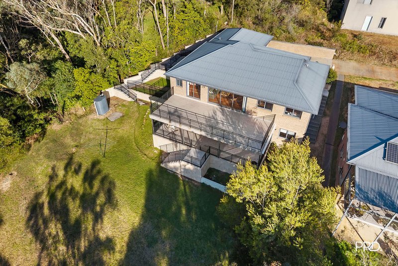 Photo - 9 Sunridge Avenue, Hazelbrook NSW 2779 - Image 21