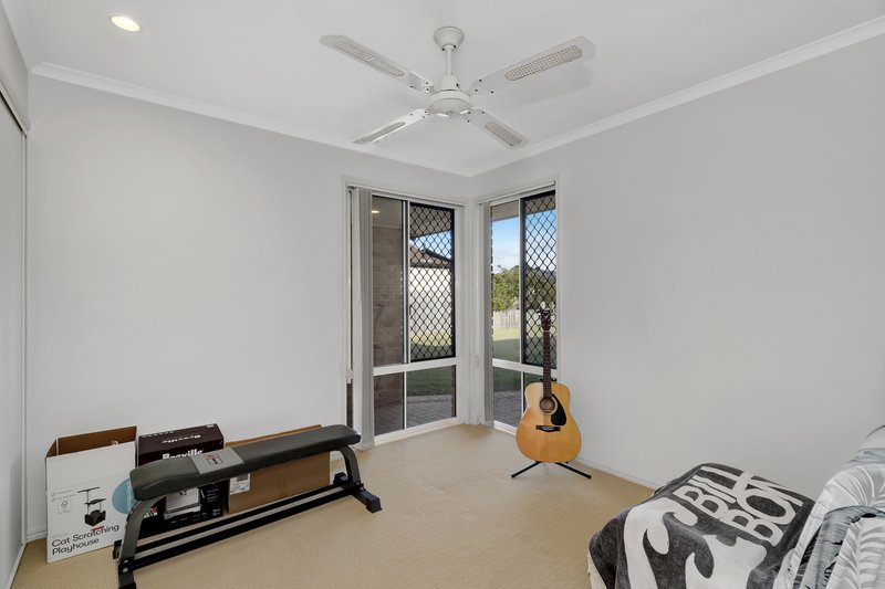 Photo - 9 Surrey Court, Kawungan QLD 4655 - Image 11