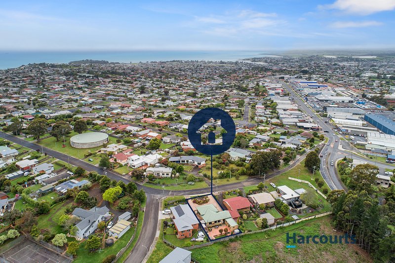 Photo - 9 Surrey Street, Devonport TAS 7310 - Image 2