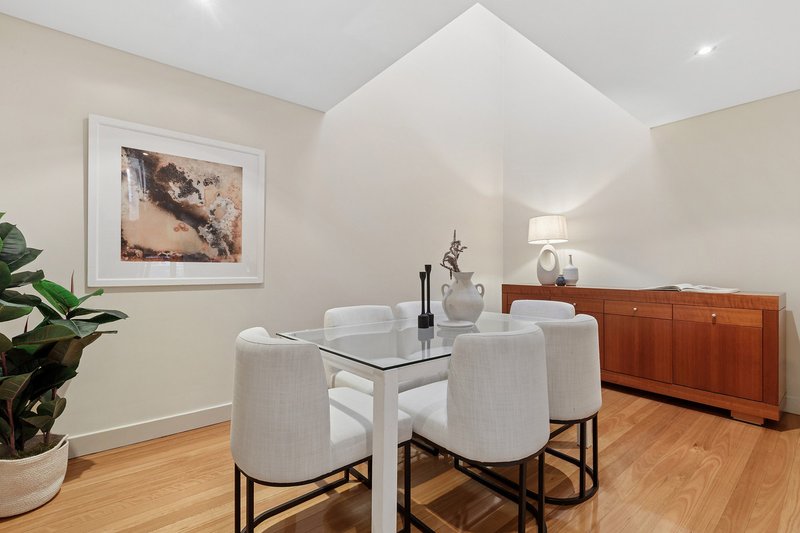 Photo - 9 Sutherland Lane, Cremorne NSW 2090 - Image 5
