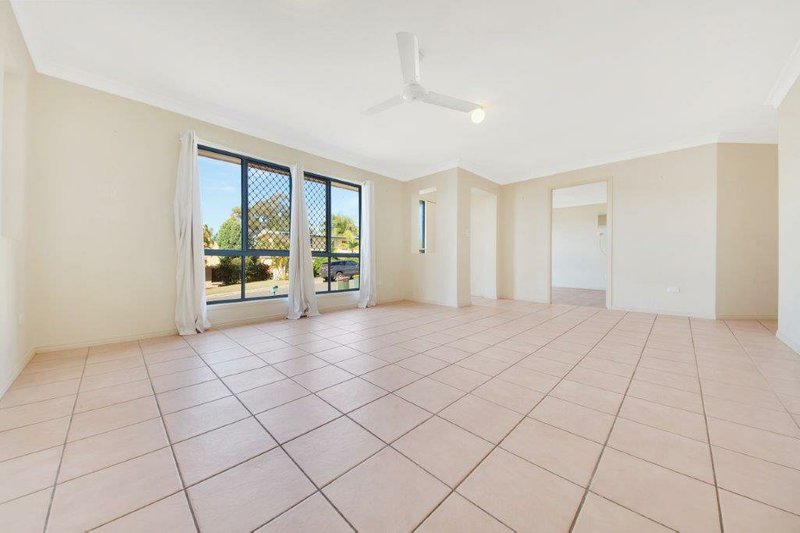 Photo - 9 Swains Court, Boyne Island QLD 4680 - Image 15