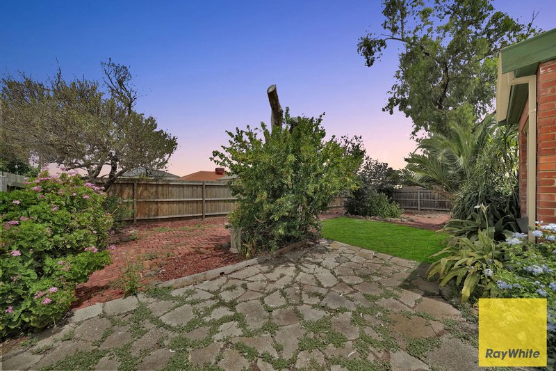 Photo - 9 Swan Street, Melton VIC 3337 - Image 14