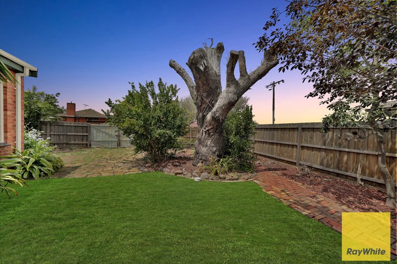 Photo - 9 Swan Street, Melton VIC 3337 - Image 16