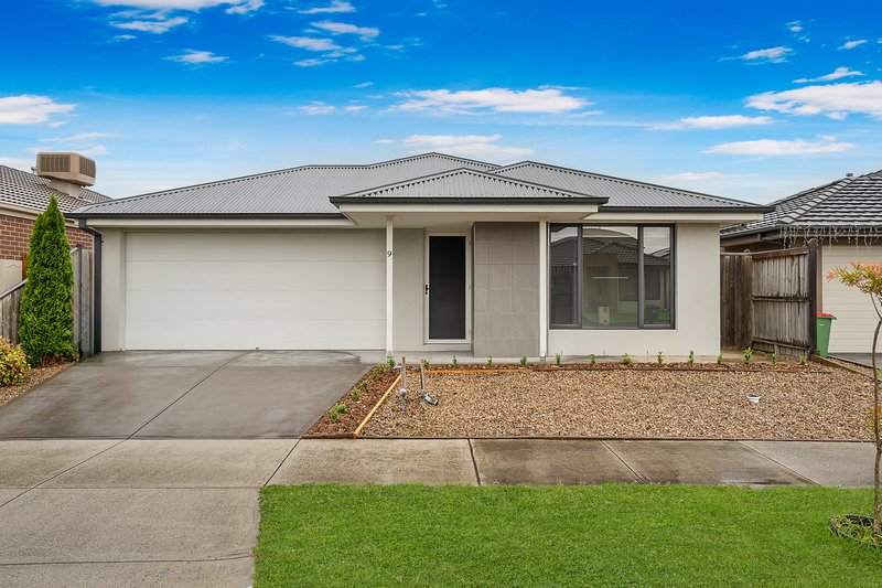 Photo - 9 Swift Drive, Officer VIC 3809 - Image 1