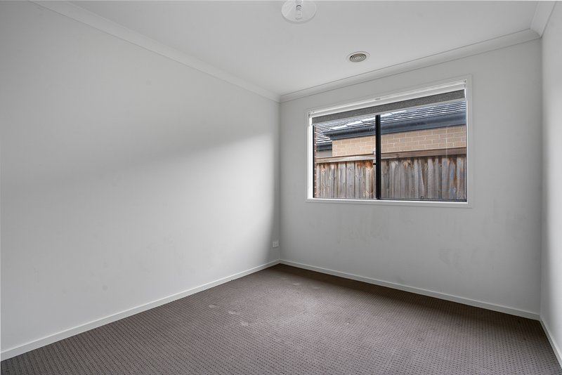 Photo - 9 Swift Drive, Officer VIC 3809 - Image 9
