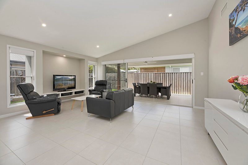 Photo - 9 Swiftlet Place, Forest Glen QLD 4556 - Image 4