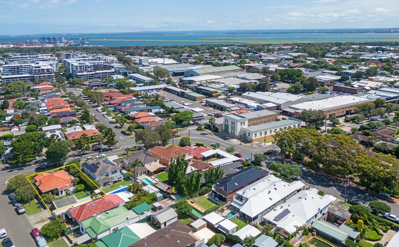 Photo - 9 Swinbourne Street, Botany NSW 2019 - Image 7