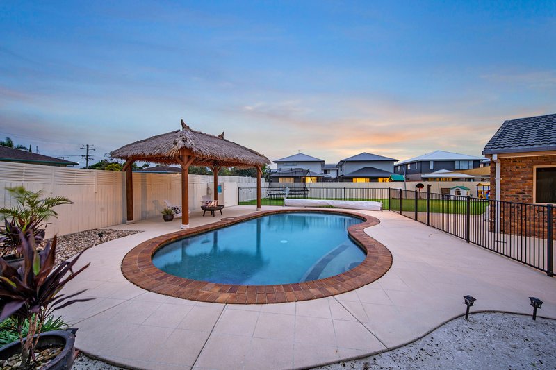 Photo - 9 Swordfish Court, Birkdale QLD 4159 - Image 25