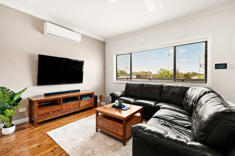 Photo - 9 Sydney Joseph Drive, Seven Hills NSW 2147 - Image 3