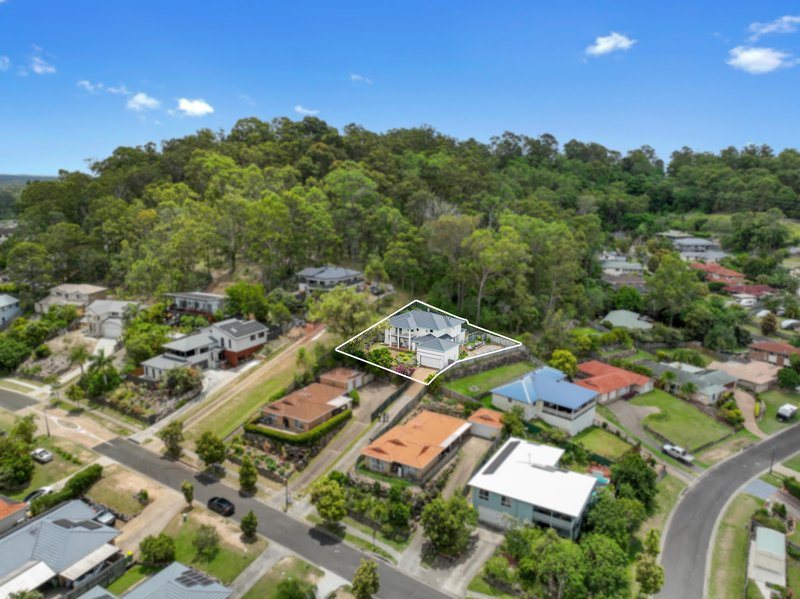 Photo - 9 Tahan Crescent, Tanah Merah QLD 4128 - Image 28