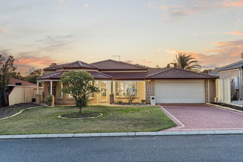 9 Tahlee Retreat, Carramar WA 6031