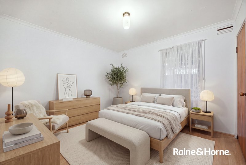 Photo - 9 Talbor Court, Hampton Park VIC 3976 - Image 4