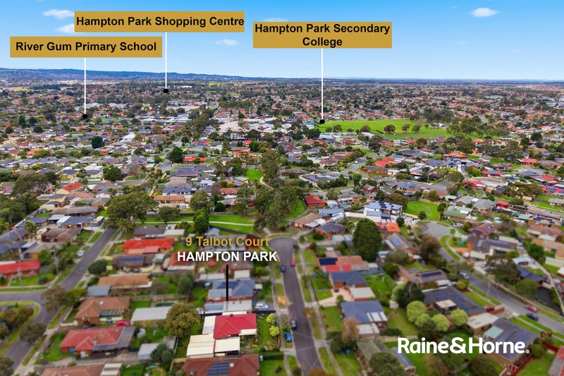 Photo - 9 Talbor Court, Hampton Park VIC 3976 - Image 12