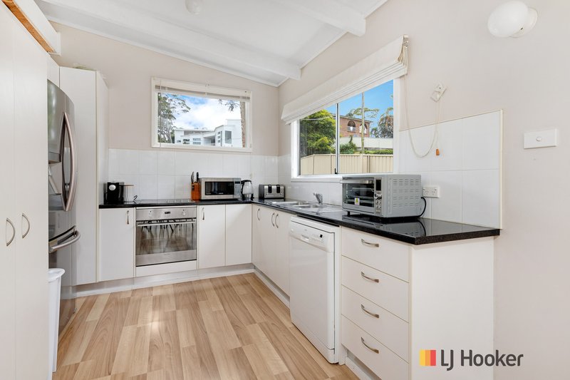 Photo - 9 Tallawang Avenue, Malua Bay NSW 2536 - Image 6