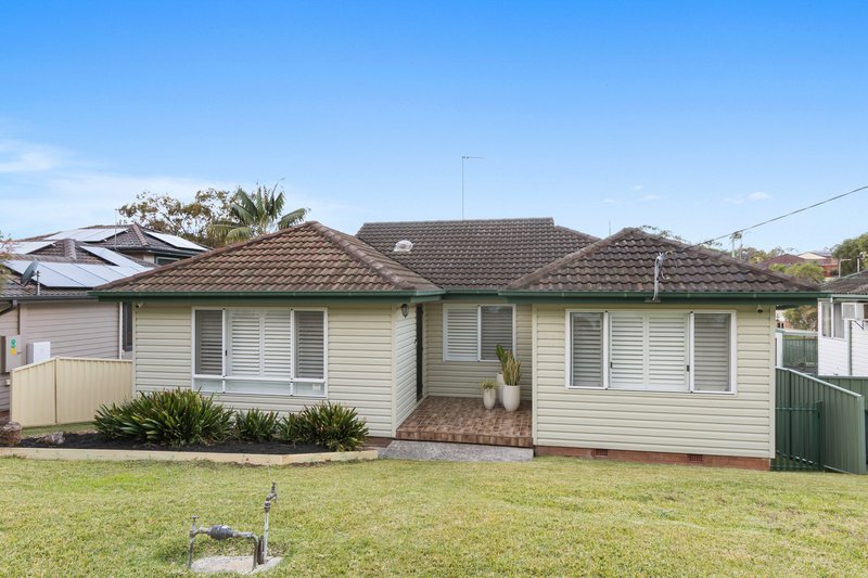 Photo - 9 Tallawong Crescent, Dapto NSW 2530 - Image 1