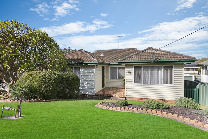 Photo - 9 Tallawong Crescent, Dapto NSW 2530 - Image 6