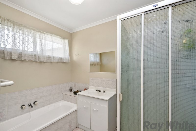 Photo - 9 Tamara Place, Deception Bay QLD 4508 - Image 9