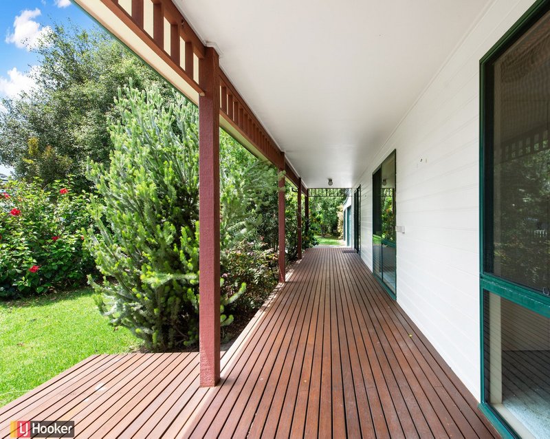 Photo - 9 Tanjil Grove, Lakes Entrance VIC 3909 - Image 6