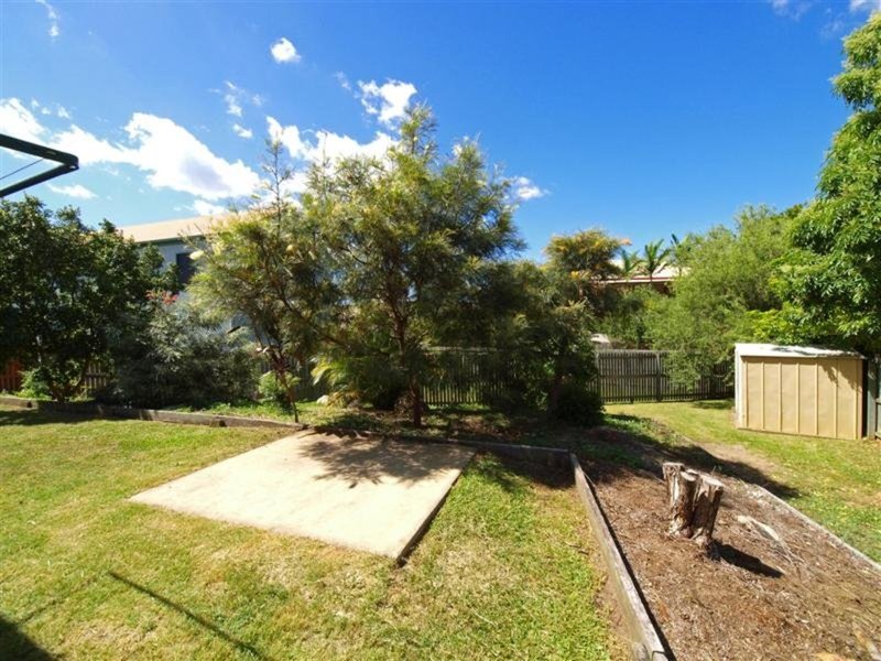 Photo - 9 Tantallon Place, Narangba QLD 4504 - Image 10