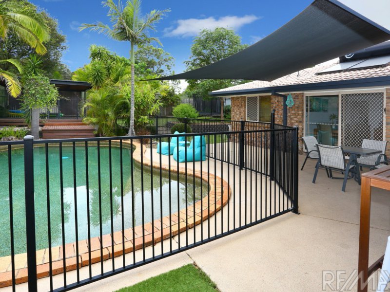 9 Tarbert Cl , Merrimac QLD 4226