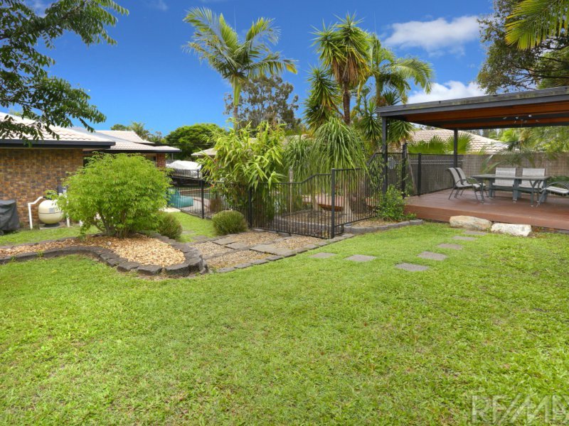 Photo - 9 Tarbert Cl , Merrimac QLD 4226 - Image 6