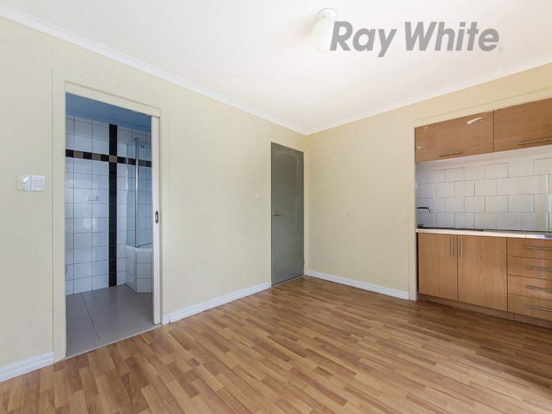 Photo - 9 Tarlee Drive, Albanvale VIC 3021 - Image 3