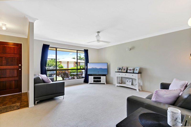 Photo - 9 Tarwarri Cres , Mooloolaba QLD 4557 - Image 3