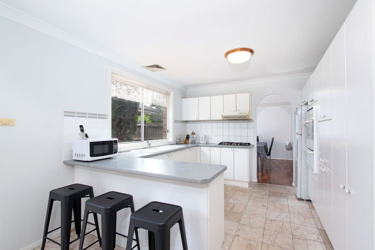 Photo - 9 Tathira Crescent, Merrylands NSW 2160 - Image 3