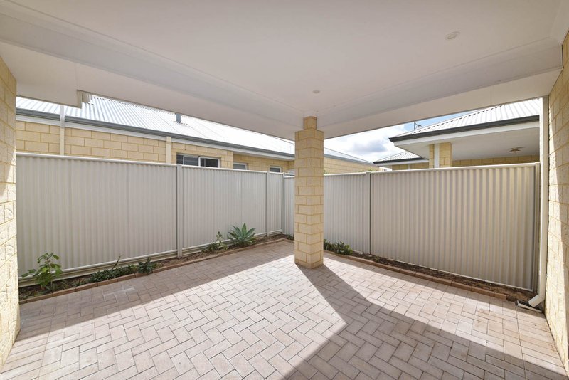 Photo - 9 Tawny Way, Alkimos WA 6038 - Image 19