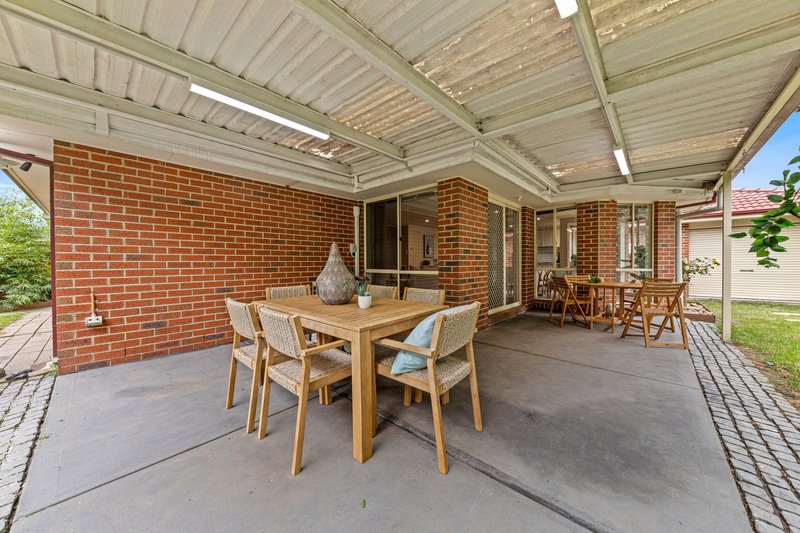 Photo - 9 Teal Place, Pakenham VIC 3810 - Image 16