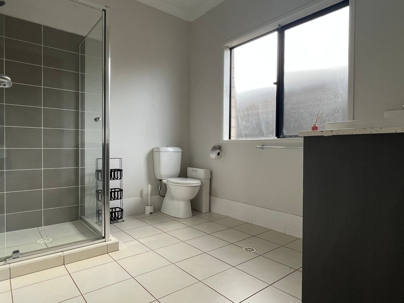 Photo - 9 Tectona Place, Wollongbar NSW 2477 - Image 8