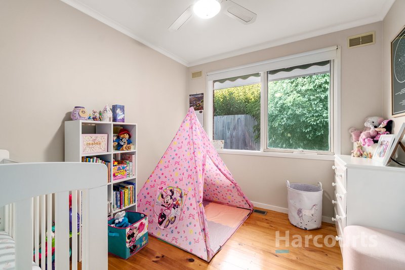 Photo - 9 Telford Court, Wantirna VIC 3152 - Image 5