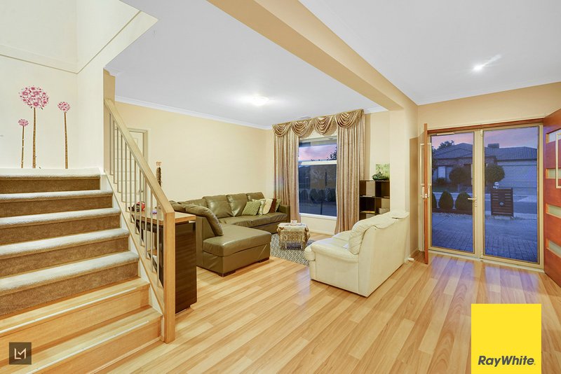 Photo - 9 Terrick Street, Tarneit VIC 3029 - Image 5