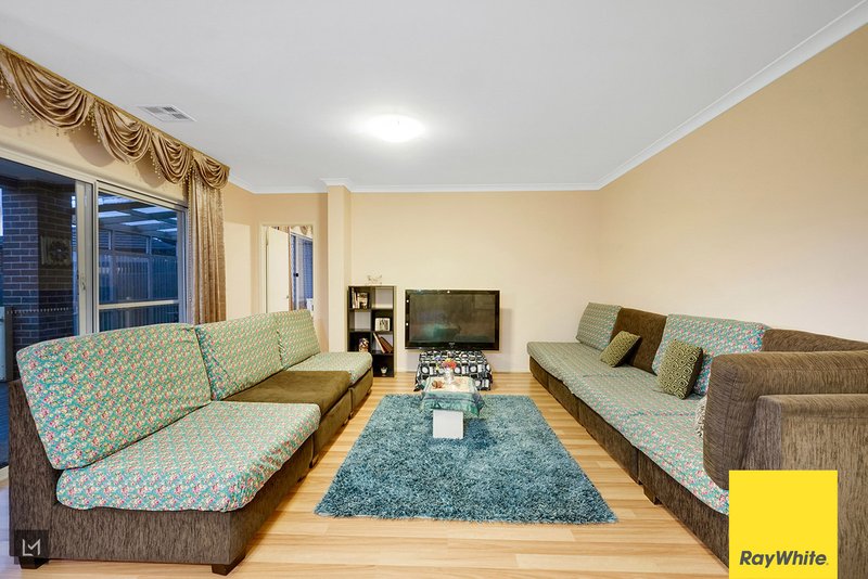 Photo - 9 Terrick Street, Tarneit VIC 3029 - Image 7