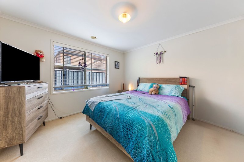 Photo - 9 The Parkway, Pakenham VIC 3810 - Image 10