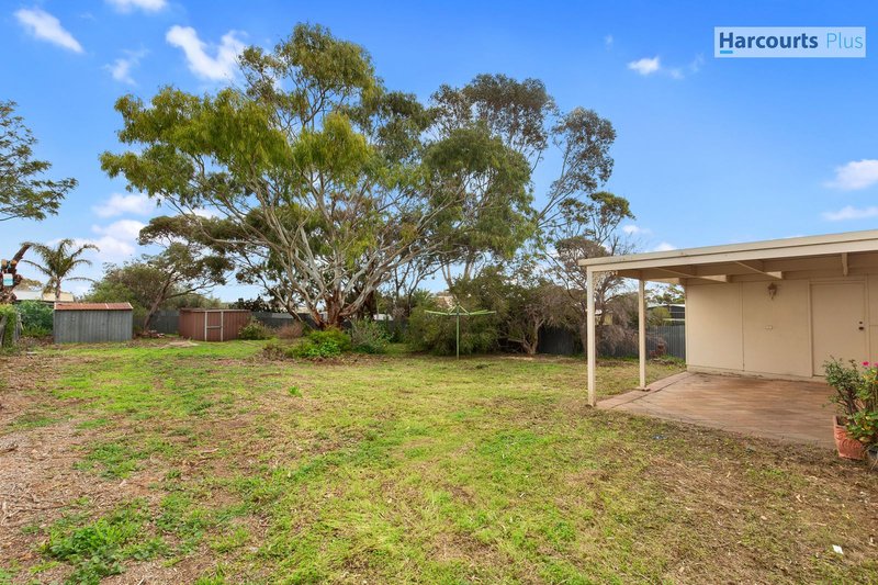 Photo - 9 Third Street, Hallett Cove SA 5158 - Image 11