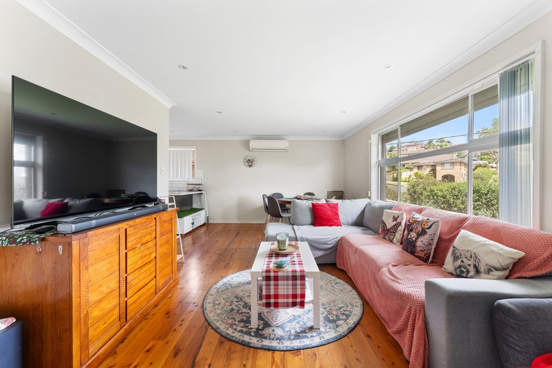 Photo - 9 Thirroul Road, Kanahooka NSW 2530 - Image 3