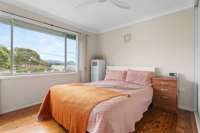 Photo - 9 Thirroul Road, Kanahooka NSW 2530 - Image 4