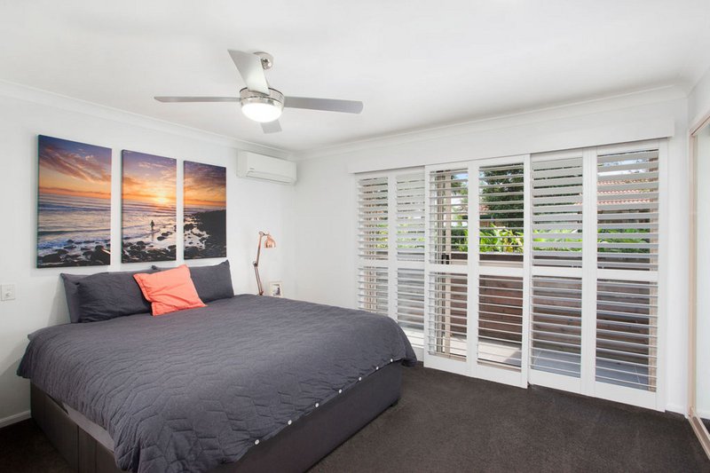 Photo - 9 Thornbill Place, Burleigh Waters QLD 4220 - Image 6