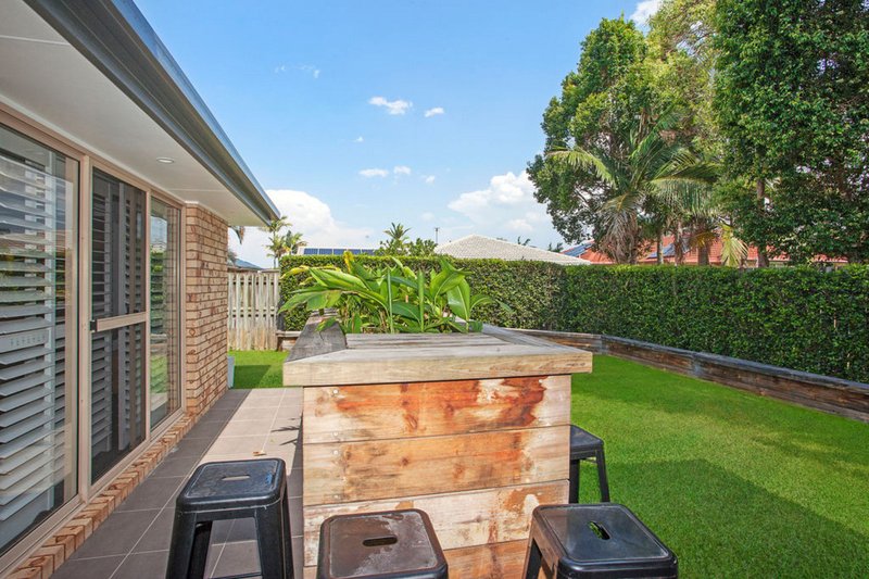 Photo - 9 Thornbill Place, Burleigh Waters QLD 4220 - Image 12