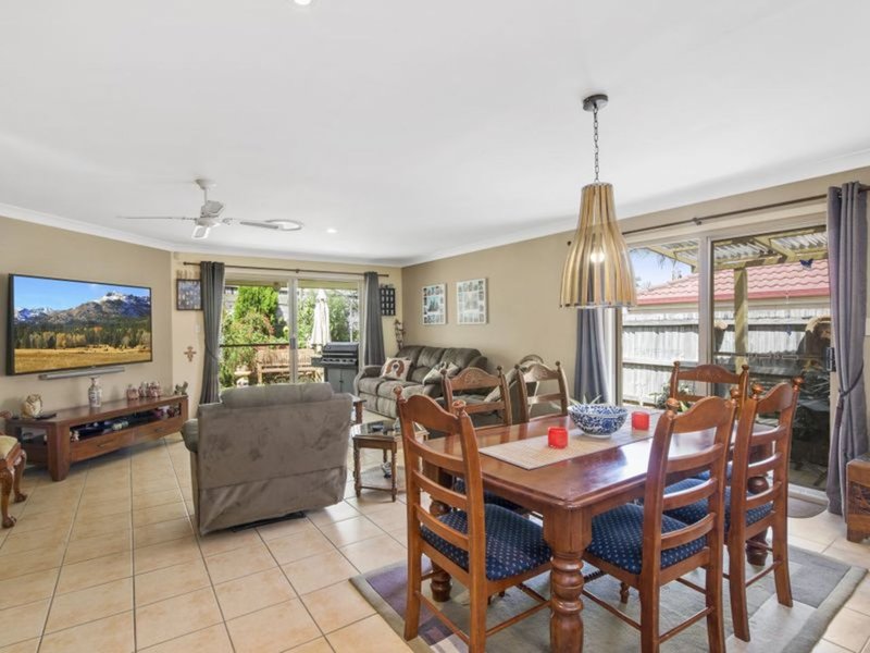 Photo - 9 Tillys Place, Burleigh Heads QLD 4220 - Image 6