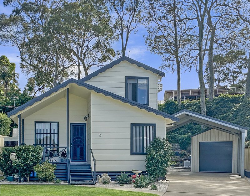 Photo - 9 Timbara Crescent, Surfside NSW 2536 - Image 2