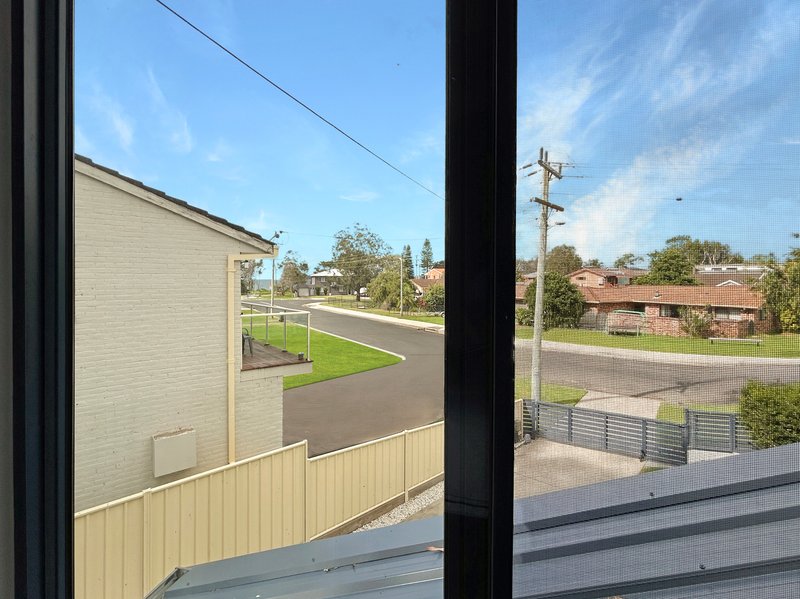 Photo - 9 Timbara Crescent, Surfside NSW 2536 - Image 12
