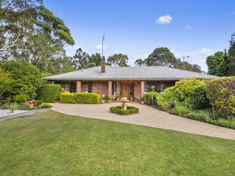 9 Timber Lane, Woodend VIC 3442