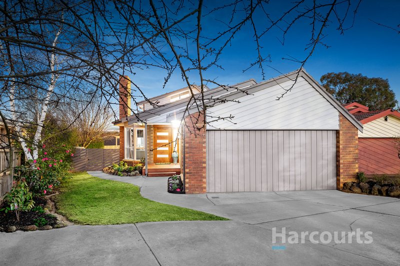 9 Tinarra Court, Wantirna South VIC 3152